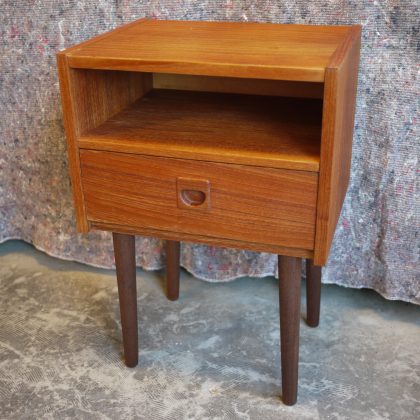 北欧中古家具、ビンテージ家具、デンマーク家具、チーク家具、チェスト