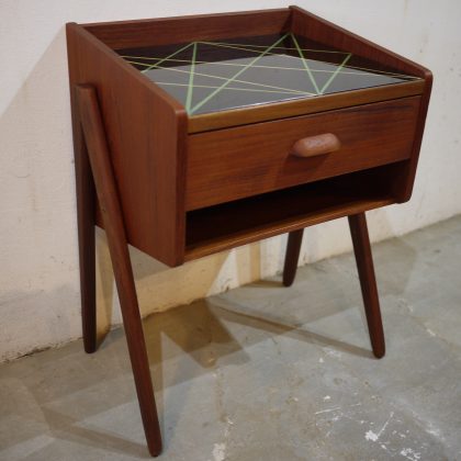 北欧中古家具、ビンテージ家具、デンマーク家具、チーク家具、チェスト